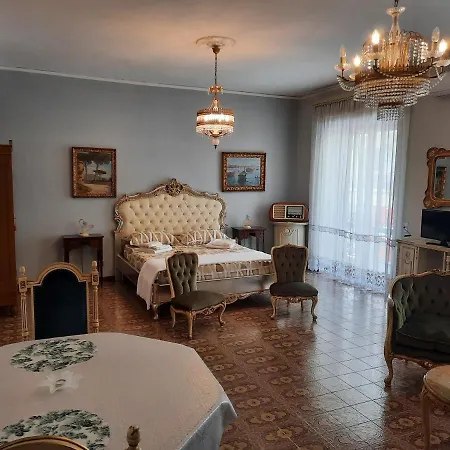 فندق مبيت وإفطار Ada