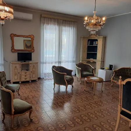 Ada 4* أغروبولي