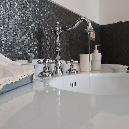 Ada فندق مبيت وإفطار 4*