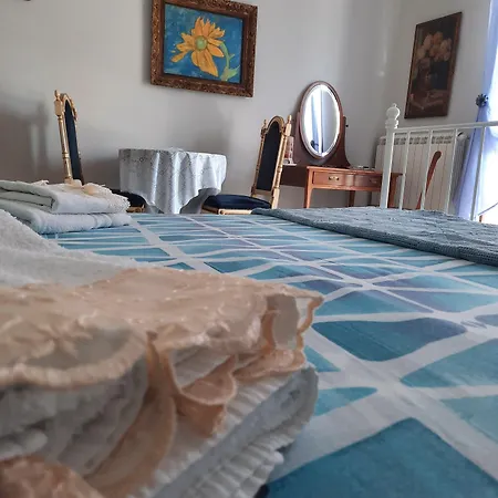 Ada فندق مبيت وإفطار أغروبولي