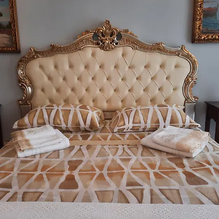 Ada فندق مبيت وإفطار أغروبولي