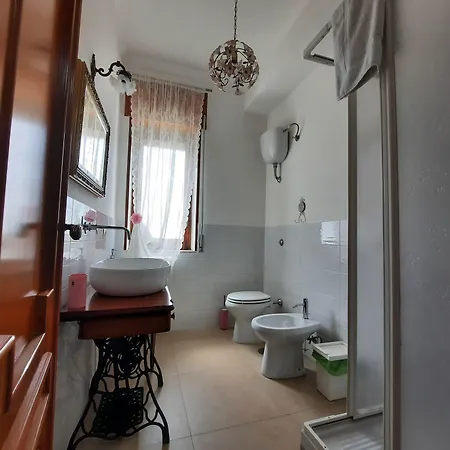 فندق مبيت وإفطار Ada