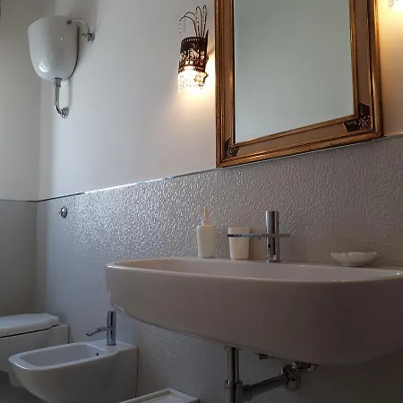 فندق مبيت وإفطار Ada