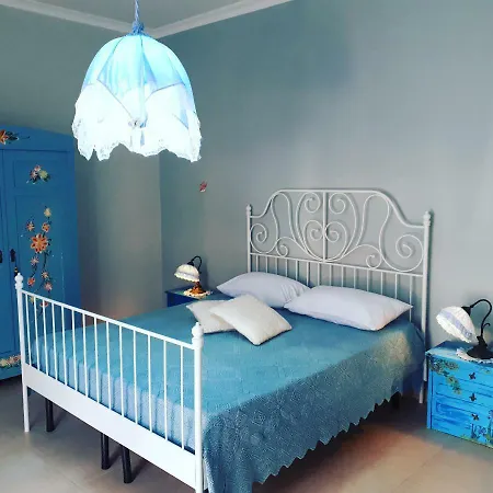 Ada Bed & Breakfast 4*